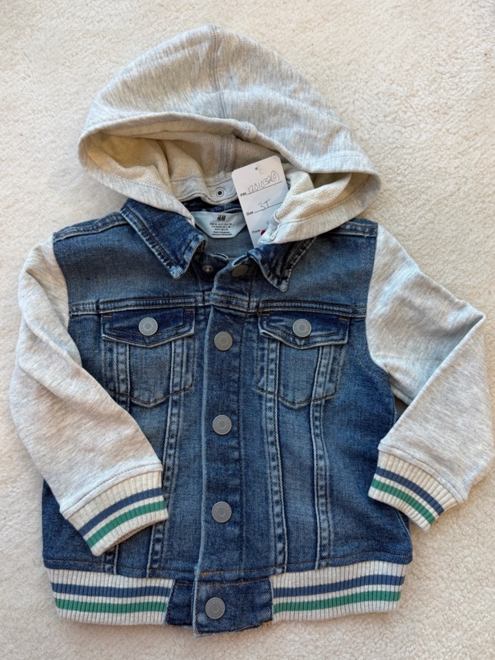 BNWT H&M Boys Kids Blue Denim Jeans Jacket with Light Gray Hood and Sleeves